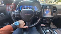 کرایسلەر 300